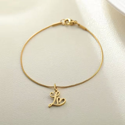 Dainty Cursive Heart Letter Initial Chain Bracelet