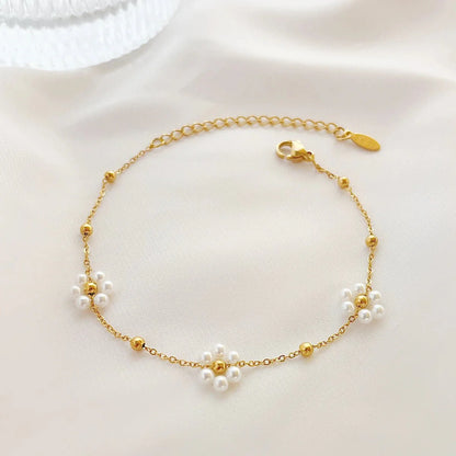 Dainty Daisy Necklace & Bracelets