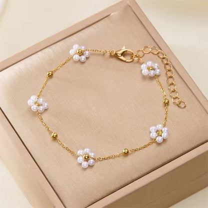 Dainty Daisy Necklace & Bracelets