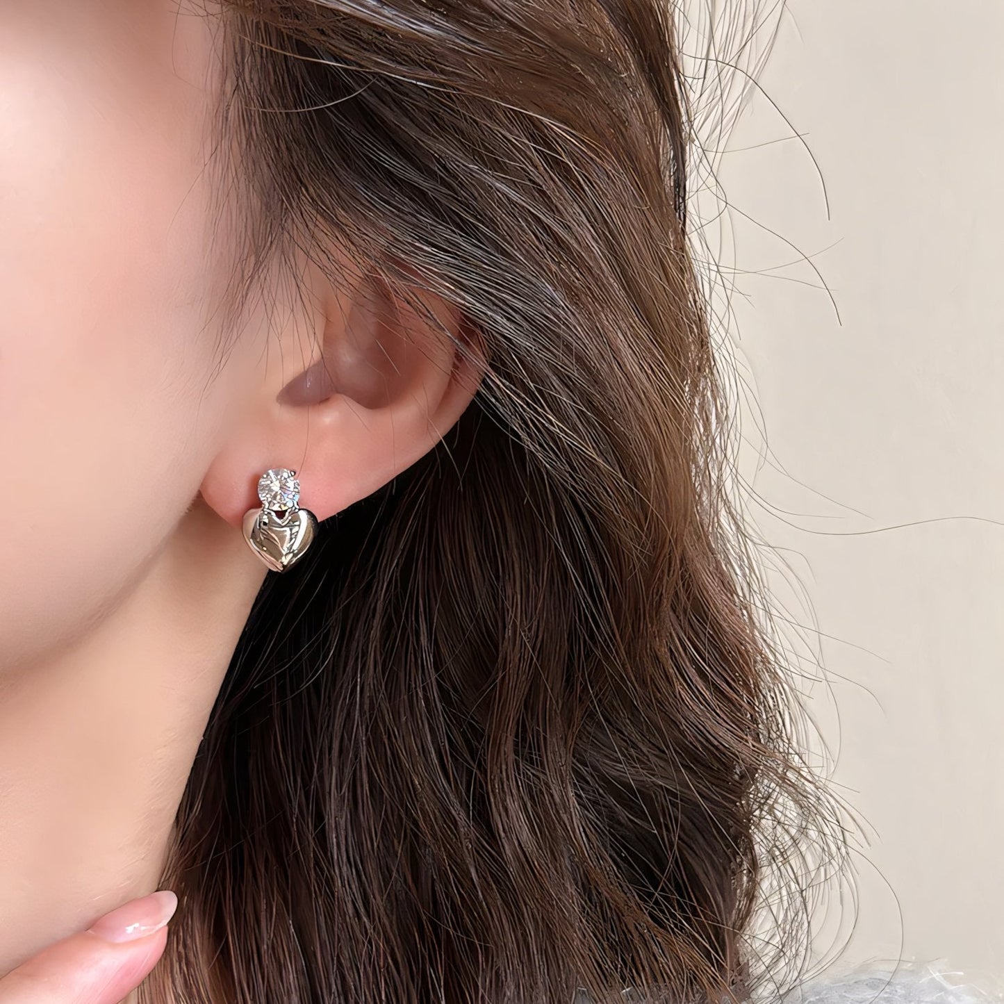 Dainty Diamond Heart Stud Earrings