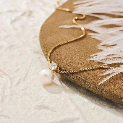 Dainty Diamond Pearl Necklace