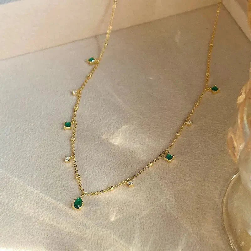Dainty Emerald Aurora Necklace