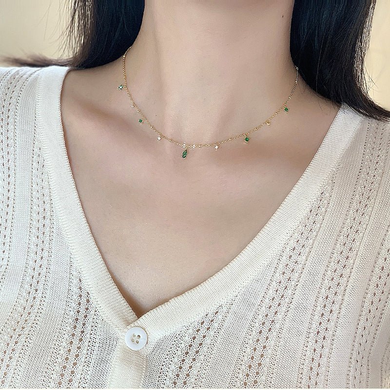Dainty Emerald Aurora Necklace