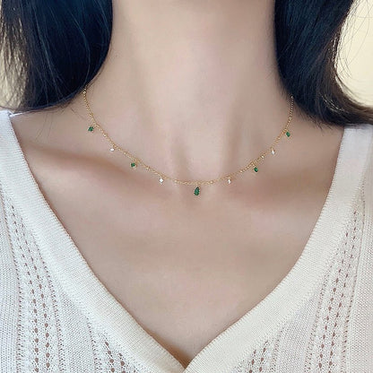 Dainty Emerald Aurora Necklace