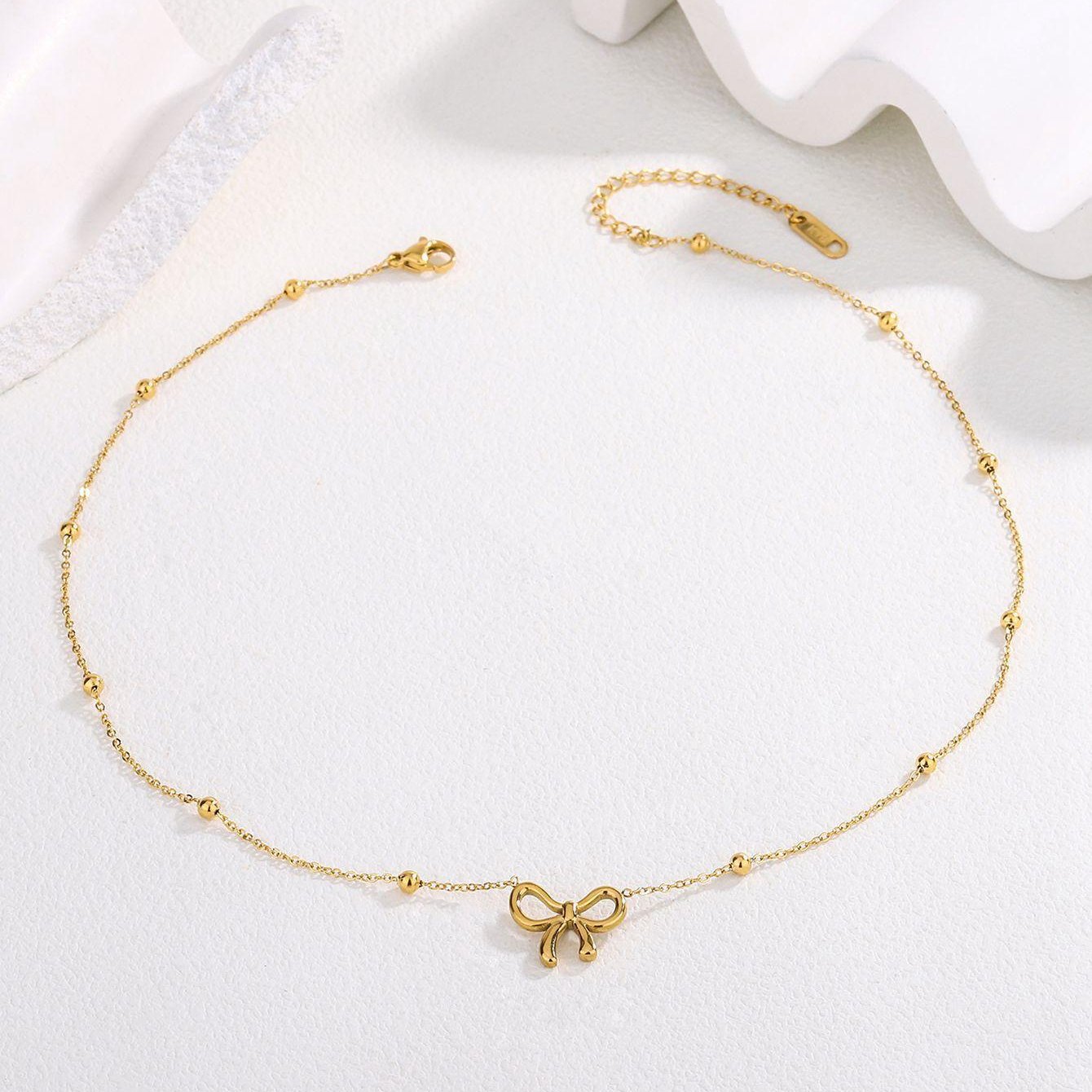 Dainty Feminine Bow Necklace
