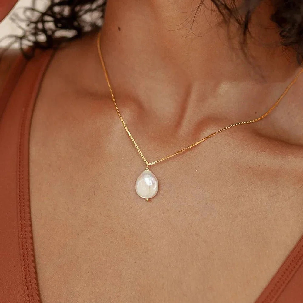Dainty Flat Pearl Necklace