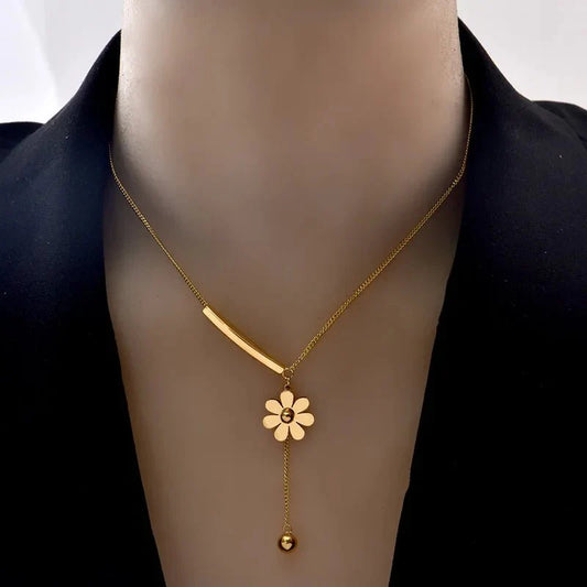 Dainty Floral Bar Dangle Necklace
