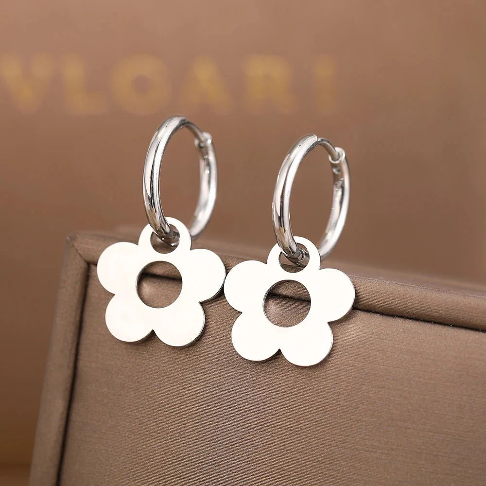 Dainty Floral Hoop Earrings