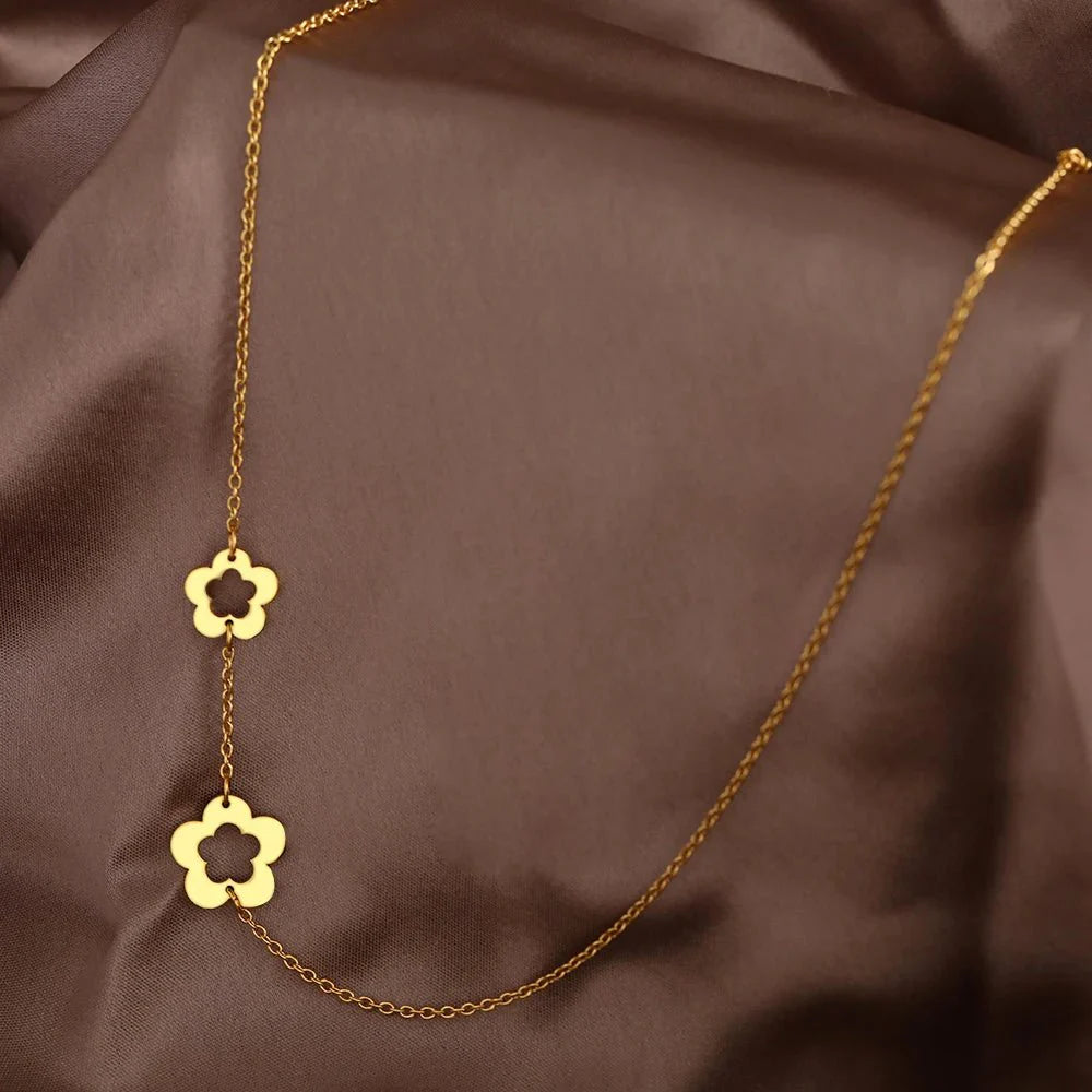 Dainty Floral Outline Neck Pendant Choker Necklace