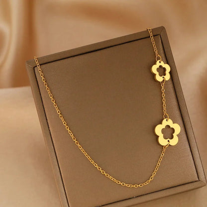 Dainty Floral Outline Neck Pendant Choker Necklace