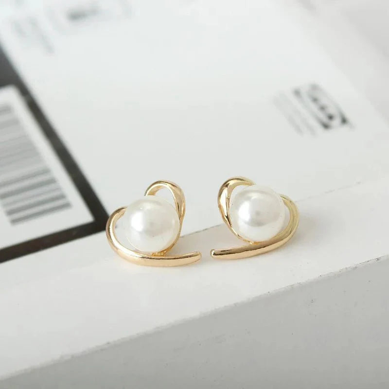 Dainty Gold Accented Heart Pearl Stud Earrings