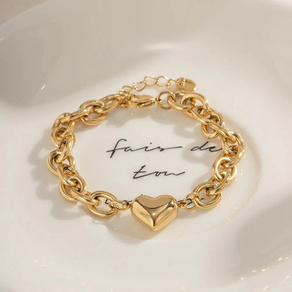 Dainty Gold Chain Link Heart Bracelet