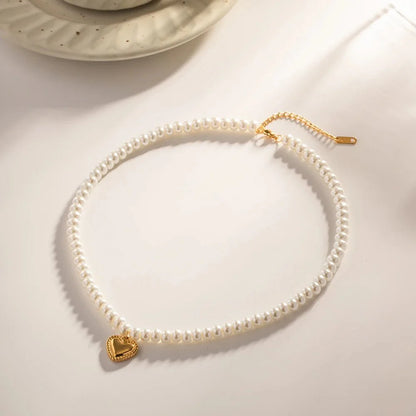Dainty Pearl Golden Heart Necklace
