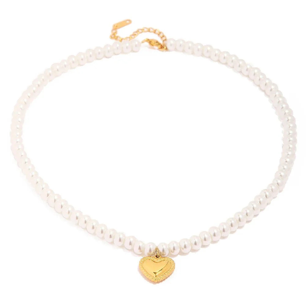Dainty Pearl Golden Heart Necklace
