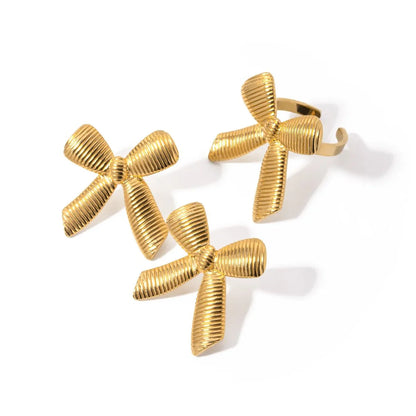 Dainty Striped Bow Elegant Ring and Earrings