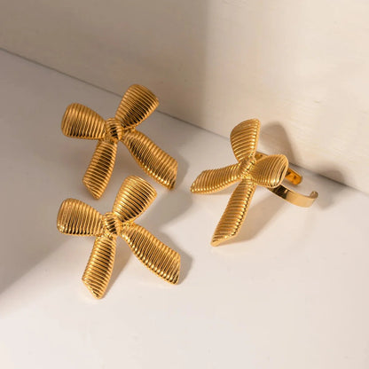Dainty Striped Bow Elegant Ring and Earrings