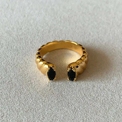 Dual Diamond Wrapped Rings