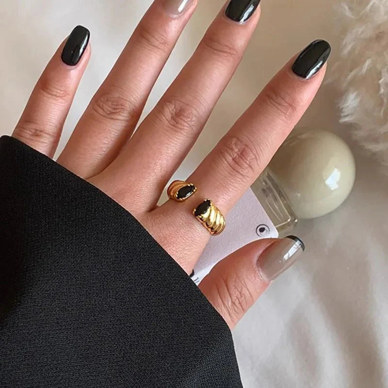 Dual Diamond Wrapped Rings