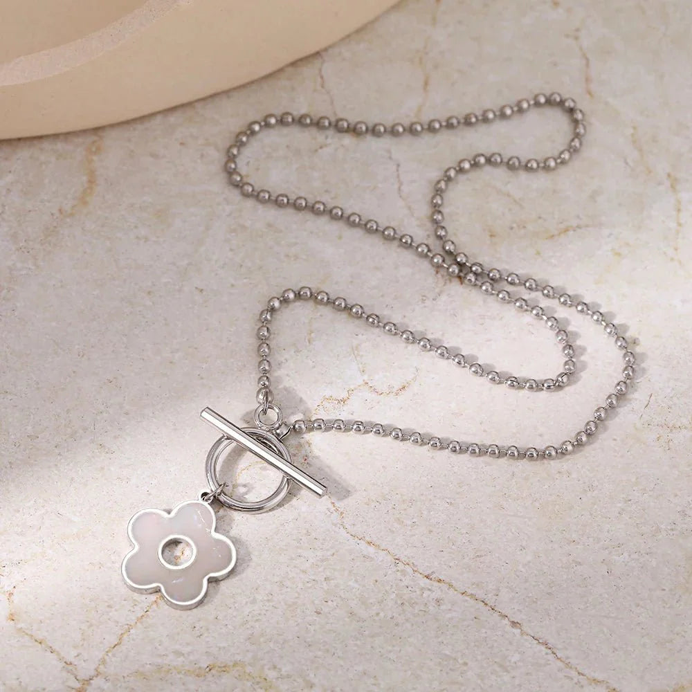 Floral Shell Open Clasp Necklace