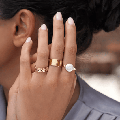 Gio Ring