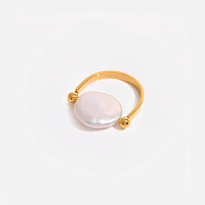 Gio Ring