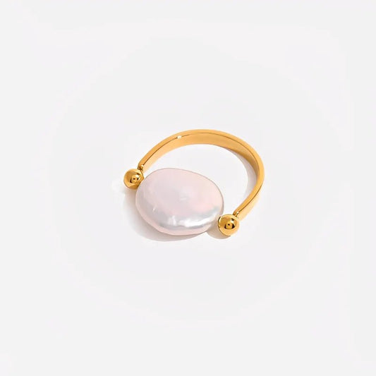 Gio Ring