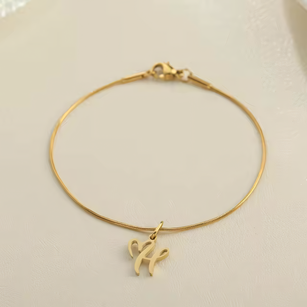 Dainty Cursive Heart Letter Initial Chain Bracelet