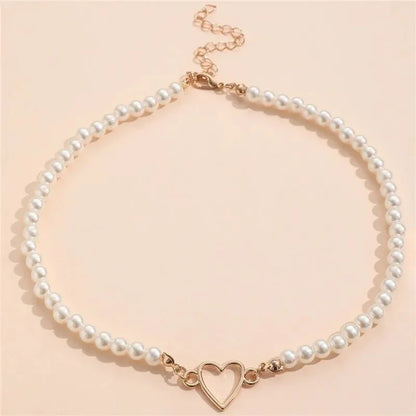 Heart Outline Pearl Choker Necklace