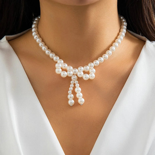 Iconic Dainty Pearl Bow Necklace