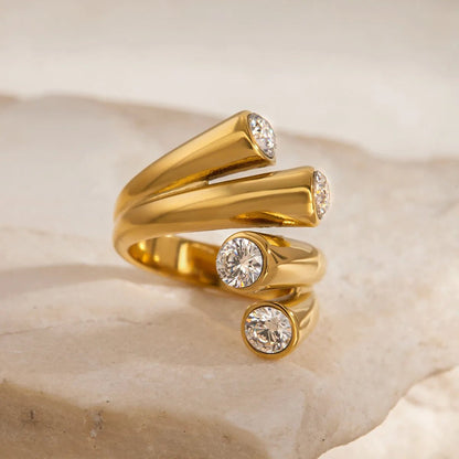 Luar Ring