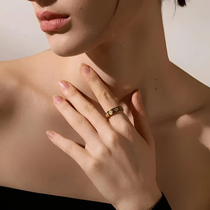 Luce Ring
