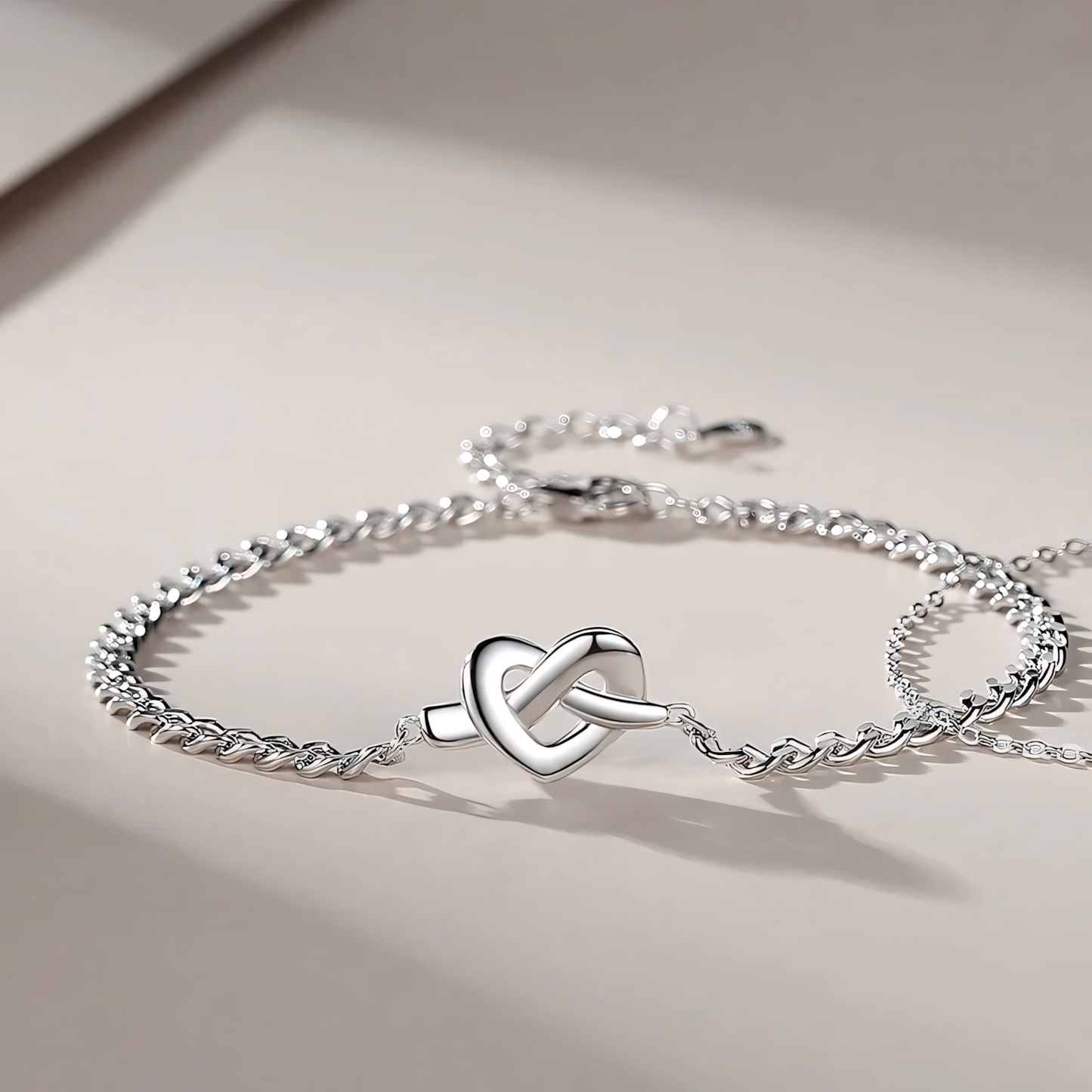 S925 Dainty Heart Knot Love Bracelet