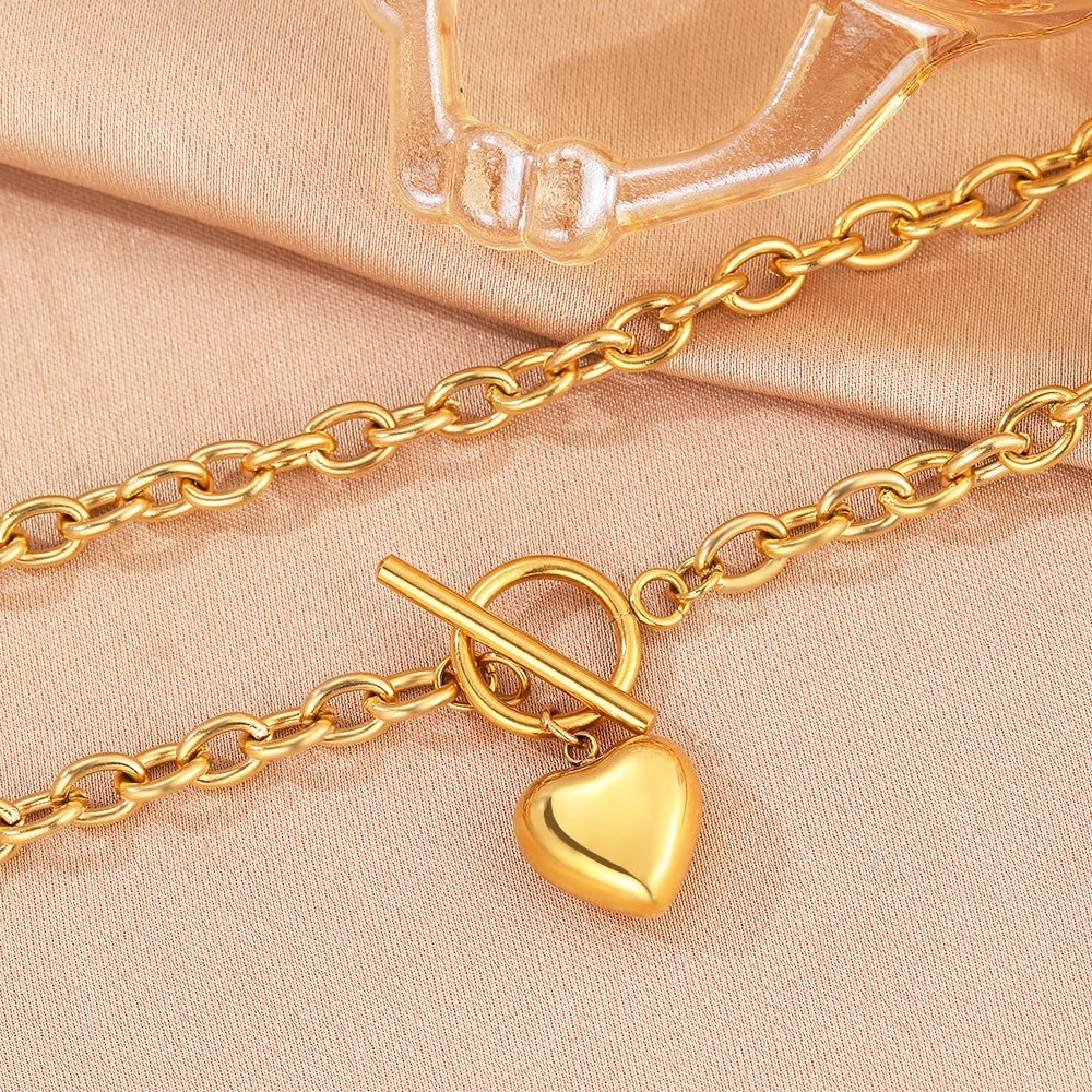 Paperclip Chain Circle Lock Heart Pendant Necklace
