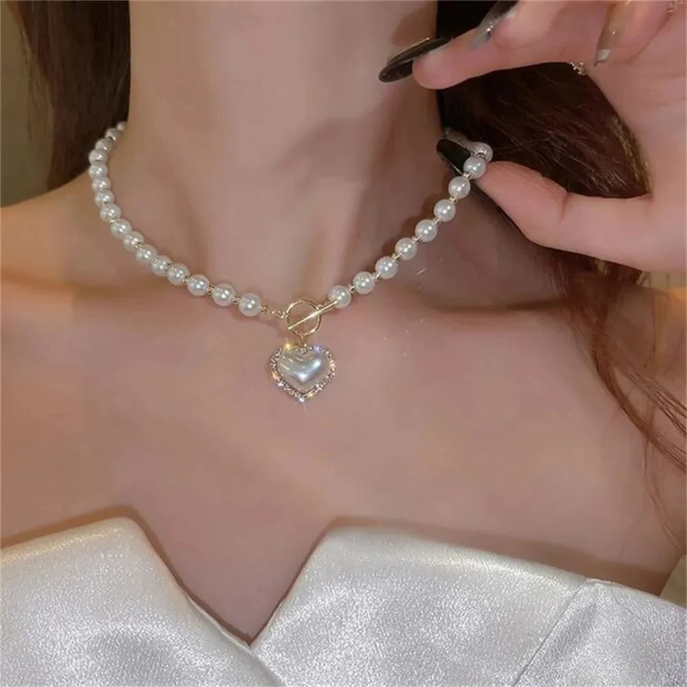 Pearl Heart Clasp Choker Necklace