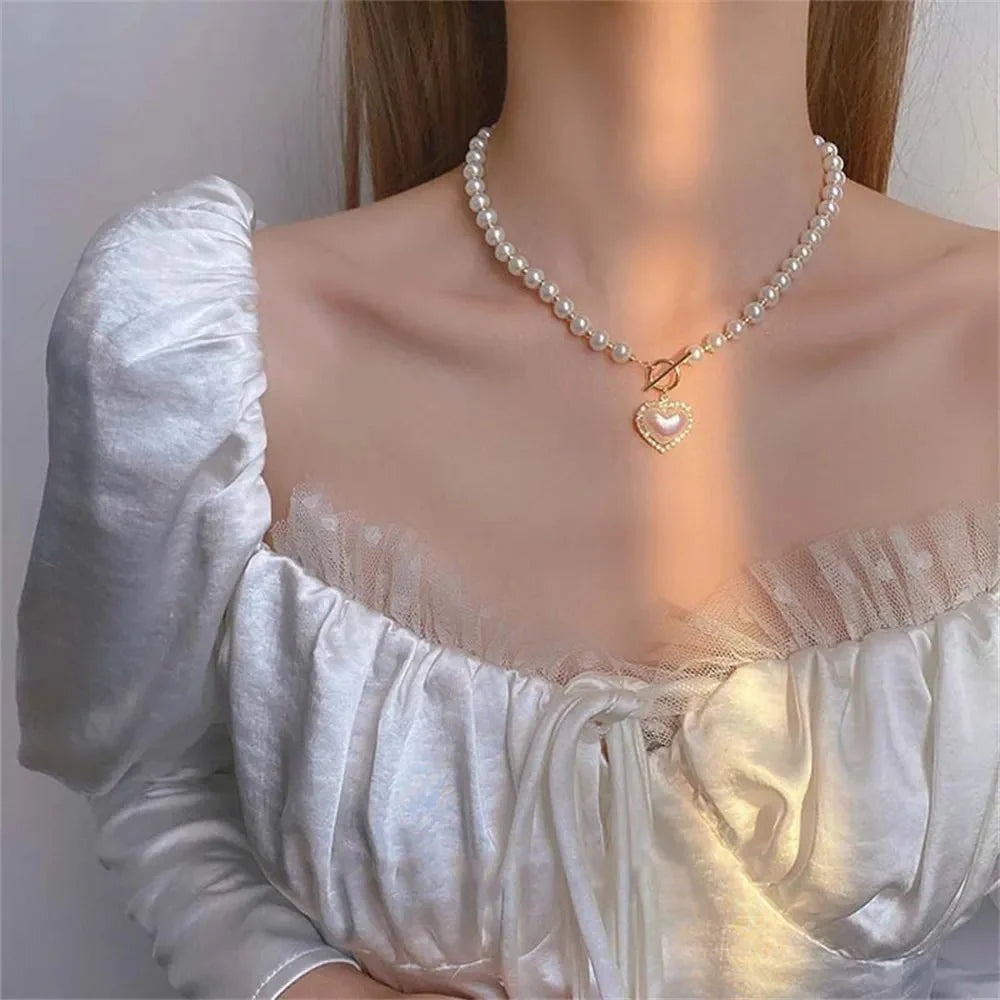 Pearl Heart Clasp Choker Necklace