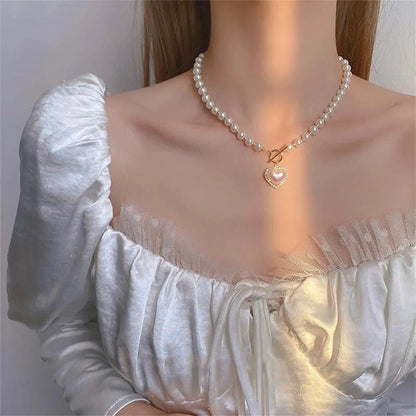 Pearl Heart Clasp Choker Necklace