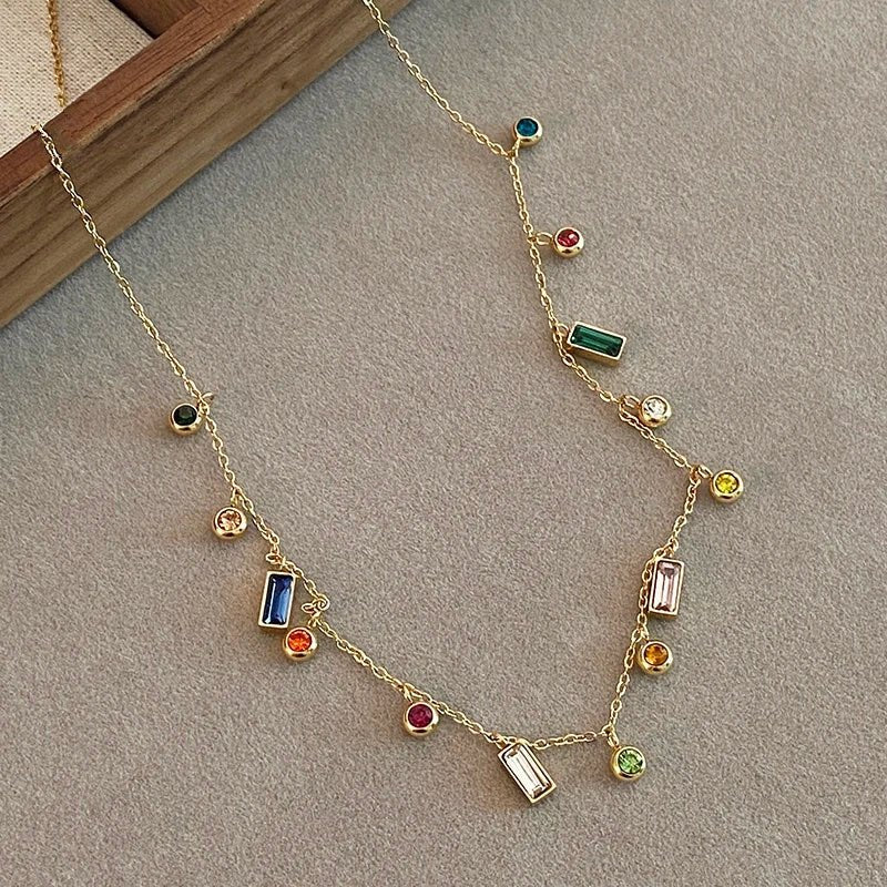 Scattered Dainty Crystals Choker Necklace