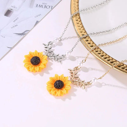 Summer Sunflower Dainty Necklace