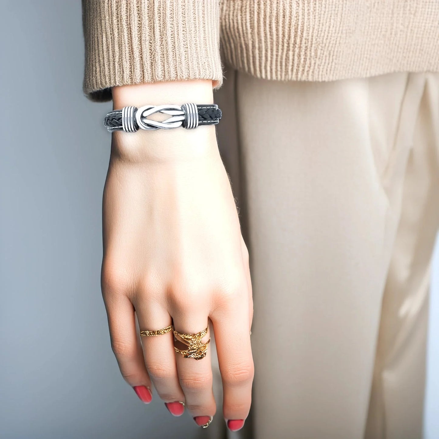 Unisex Eternal Love Knot Leather Bracelet