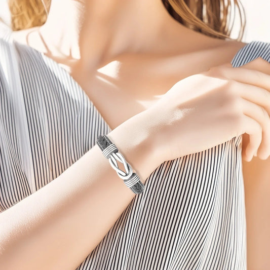 Unisex Eternal Love Knot Leather Bracelet