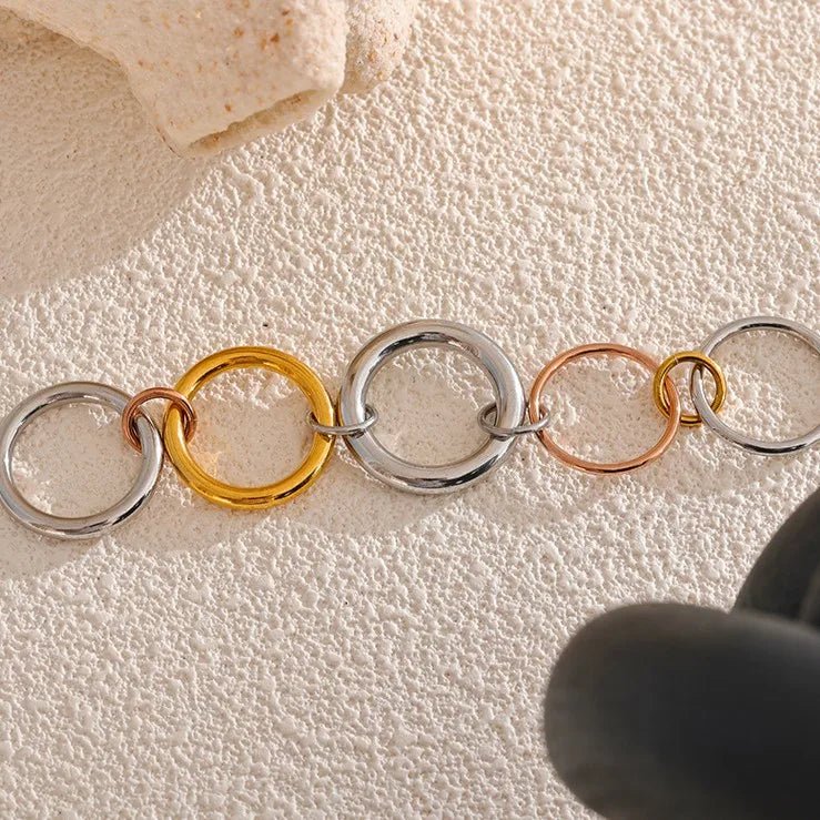Vera Ring