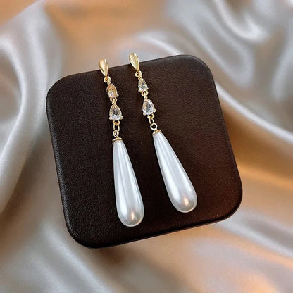 Water Drop Pearl Diamond Earrings