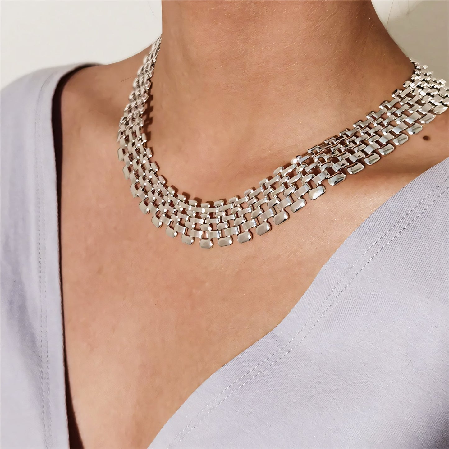 Wide Flow Flat Chain Choker Necklace